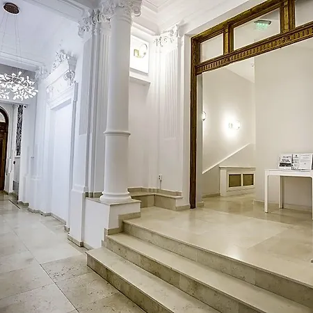 Landmark Smart Srl Hotel 3*