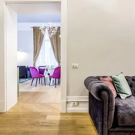 Landmark Smart Srl Ξενοδοχείο 3*