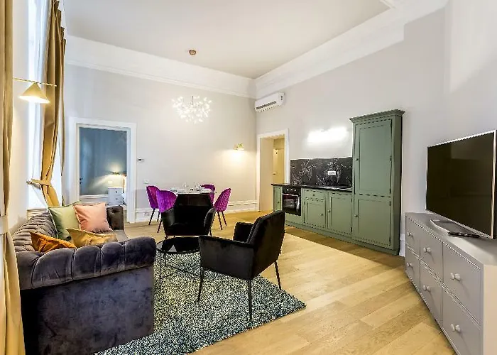 Landmark Smart Srl Hotell