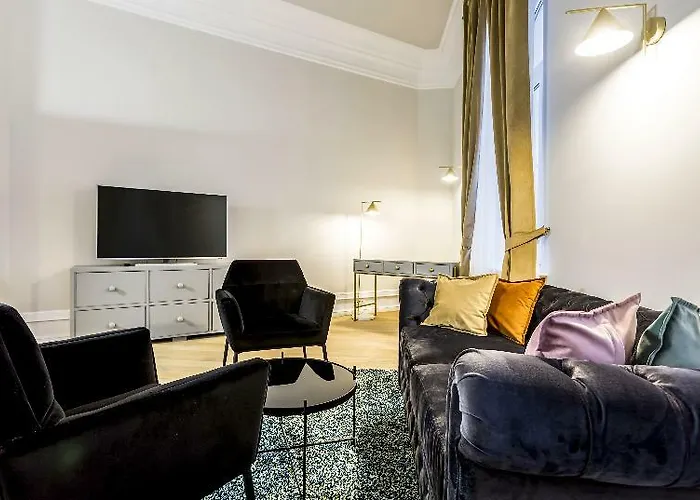 Landmark Smart Srl 3*