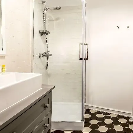 Landmark Smart Srl Hotel Bucharest